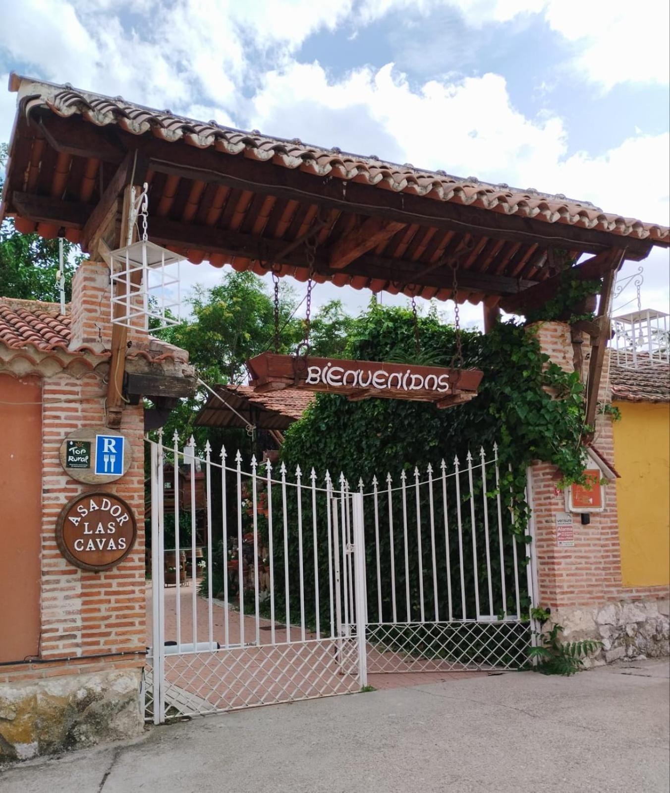Hospedium Hacienda Las Cavas Olmedo Exterior foto