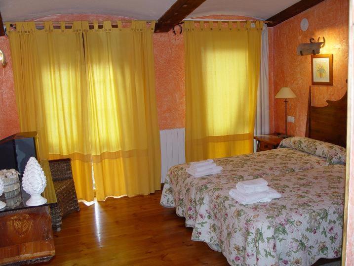 Hospedium Hacienda Las Cavas Olmedo Cameră foto